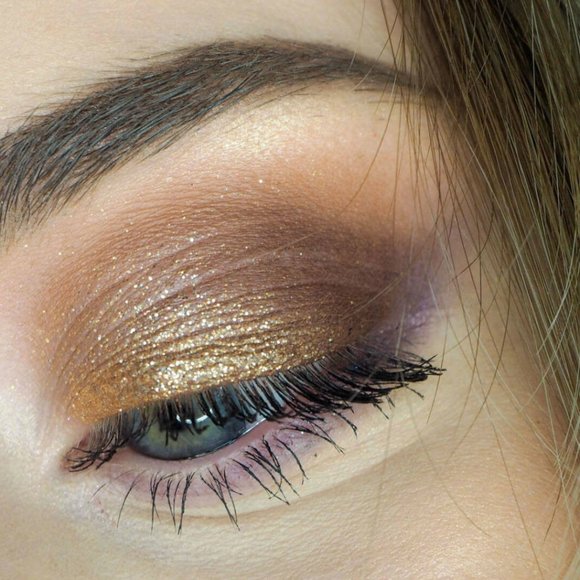 🆕️ Pretty Rich Diamond Light palette by Too Faced - Picture 3 of 14